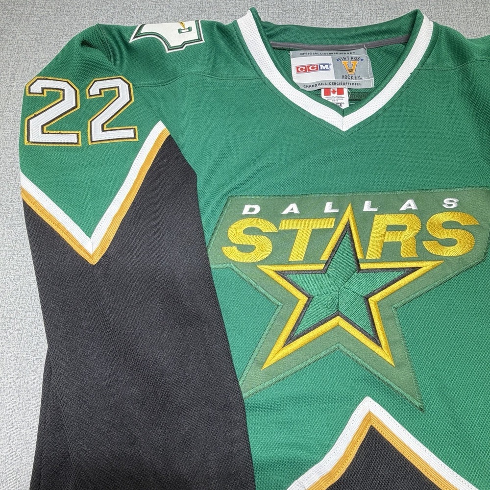 CCM Vintage Dallas Stars Brett Hull #22 NHL Hockey Jersey Men Size 54 Canada